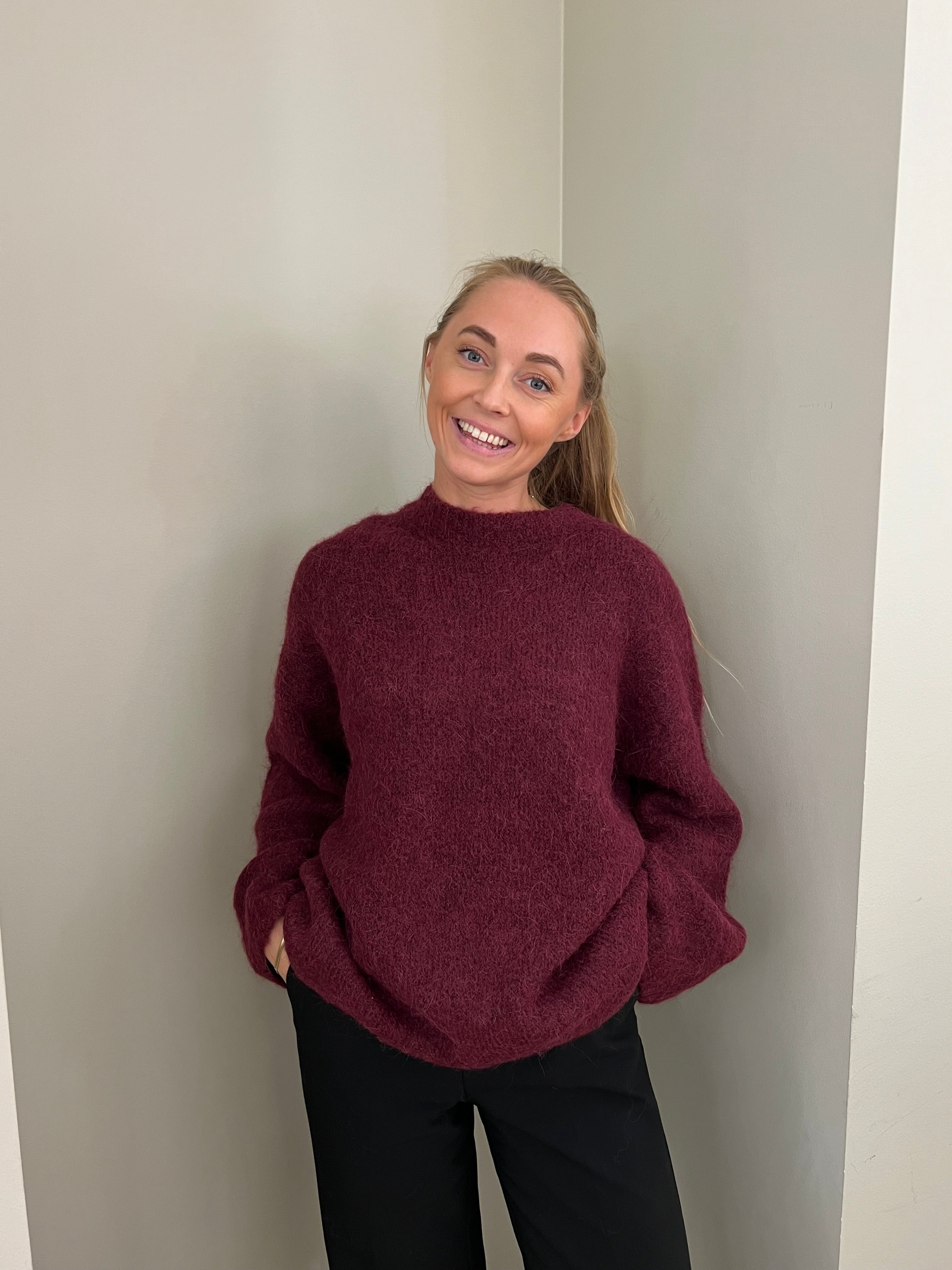 SLFGABELLA Pullover - Zinfandel